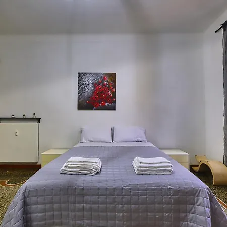 Apartament Manin Rail