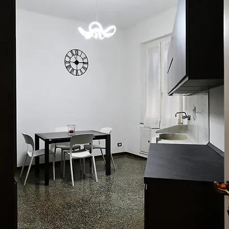 Manin Rail Apartment Genua