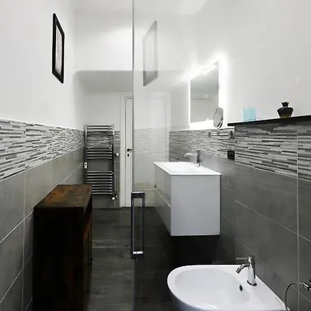 Apartment Manin Rail Genua